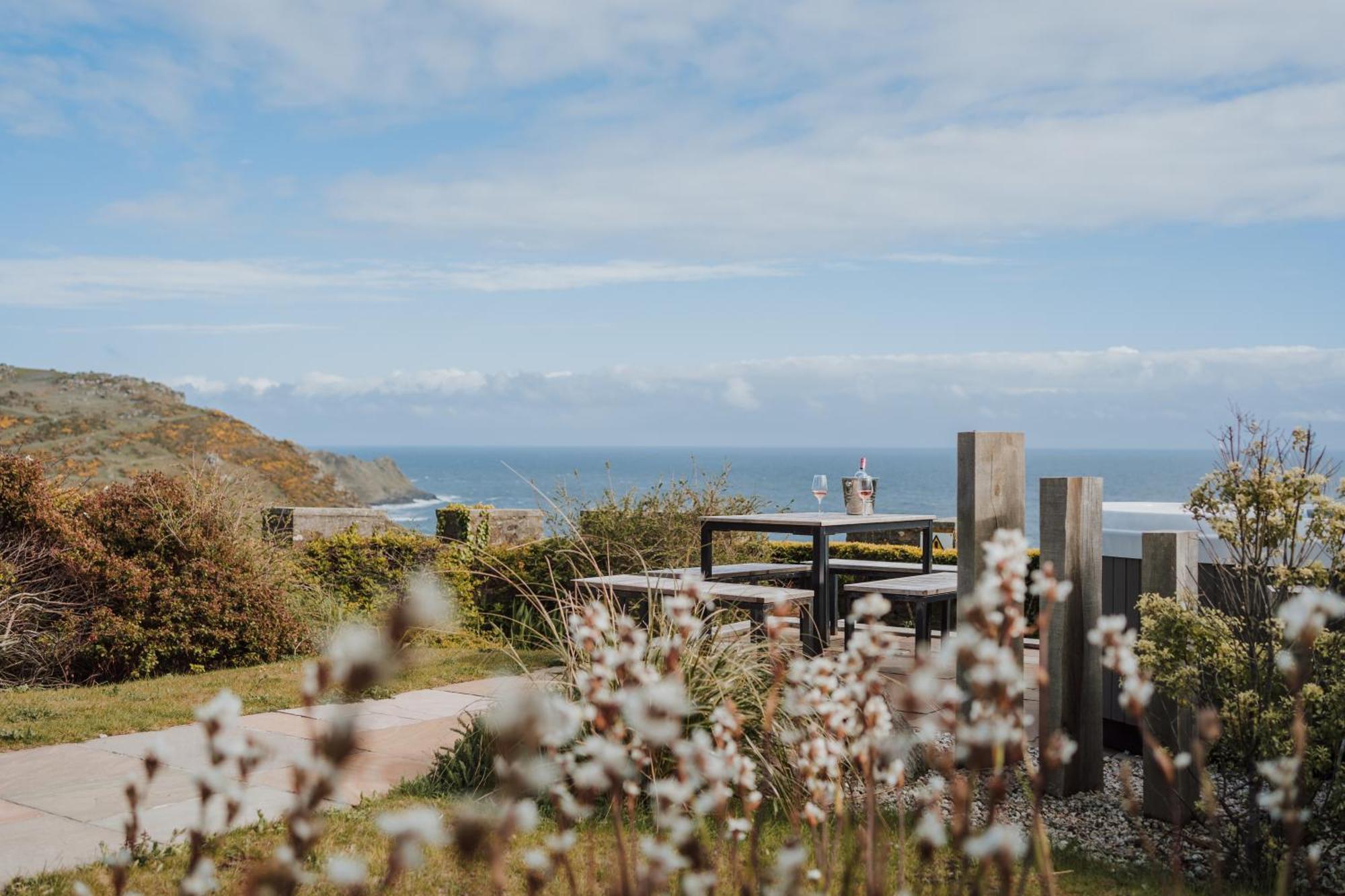 Gara Rock Hotel Salcombe Exterior photo